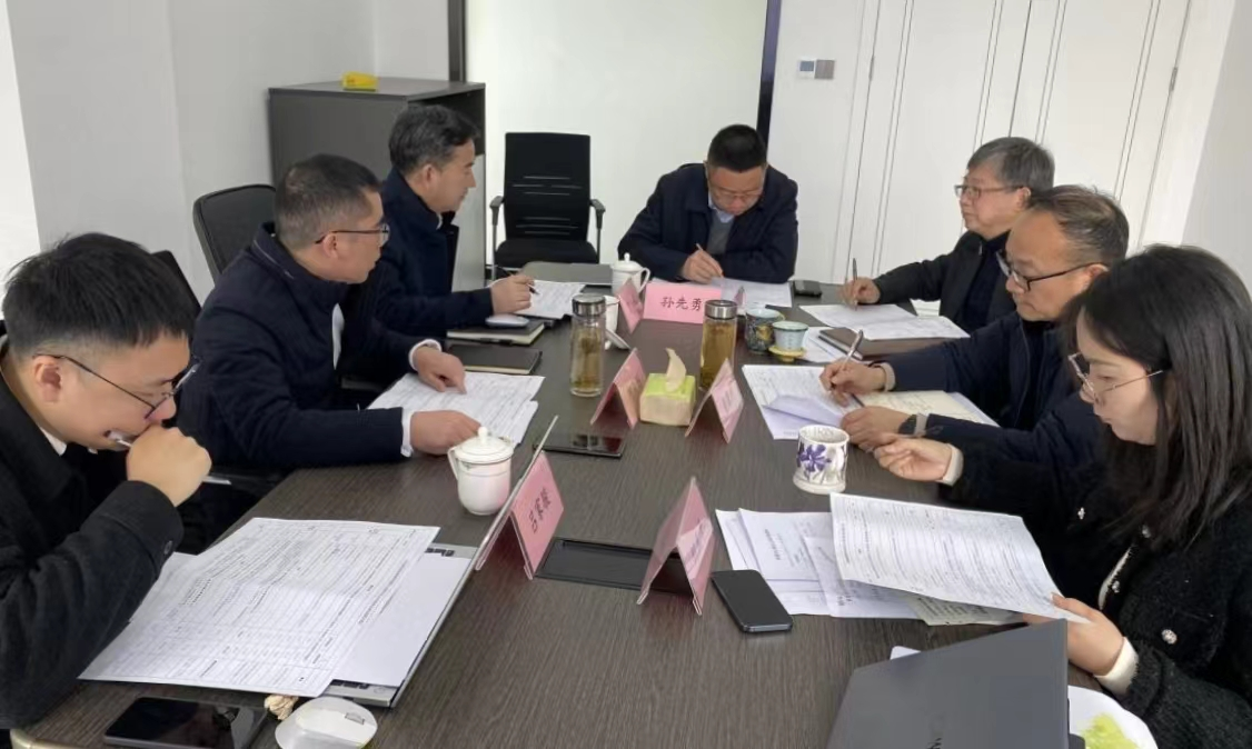 孙吓茁率队调研科创中心