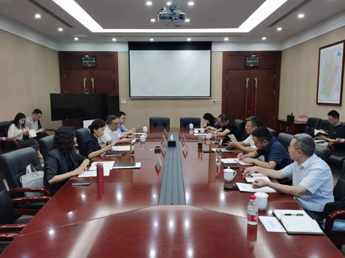 李宇飞带队到天府新区管委会共商加快推动万安尝试室建设