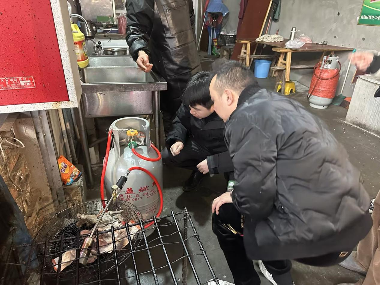 南充片区发展春节前安全大查抄工作