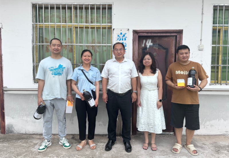 南充片区慰问驻村助扶工作队